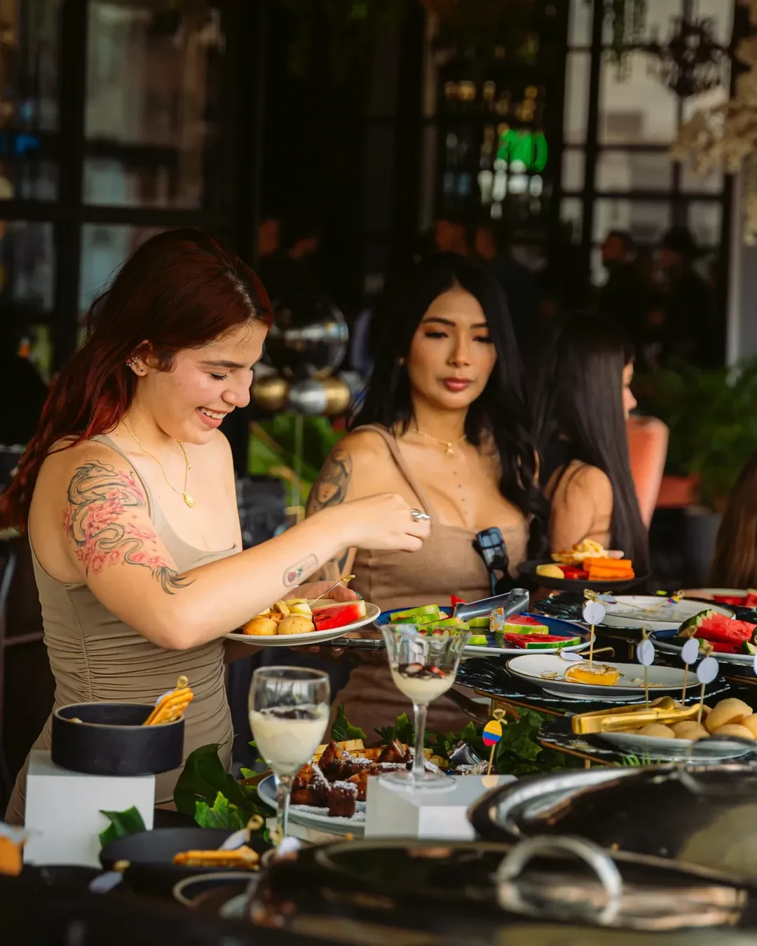 Las mejores mañanas del fin de semana se viven en Zelva Rooftop☀️ Breakfast por el Mundo🍽️ Buf-1